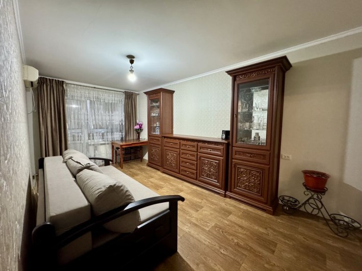 Продаж 2 кімнатної квартири по вул. Пограничній - фото 1