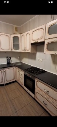 Продается 1к.квартира.42м.НАМЫВ.Ремонт.Мебель.Техника.Вид на Реку. - фото 1