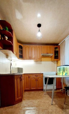 Продаж 2-х к. кв. вул. Паріотична буд. 54-Б ЦЕНТР міста, ДРУГИЙ поверх - фото 1