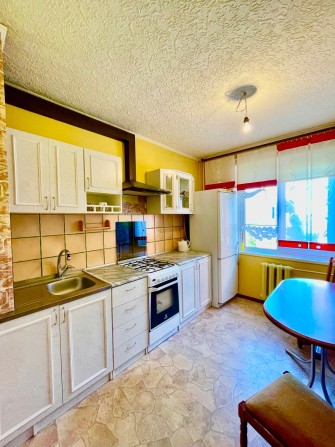 Продаж 3 кімнатної квартири вул.Сихівська (ТЦ "Іскра") - фото 1