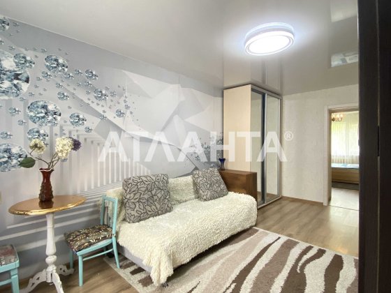 2-комнатная квартира с ремонтом на Черемушках. ул. Ген. Петрова