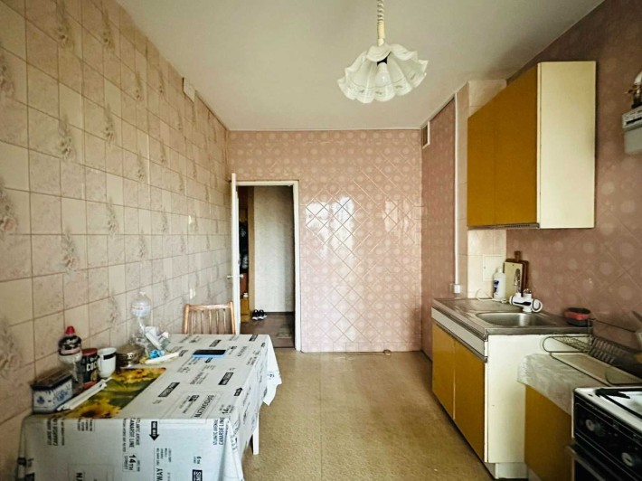 Продам 3 х комн квартиру на Бочарова - фото 1