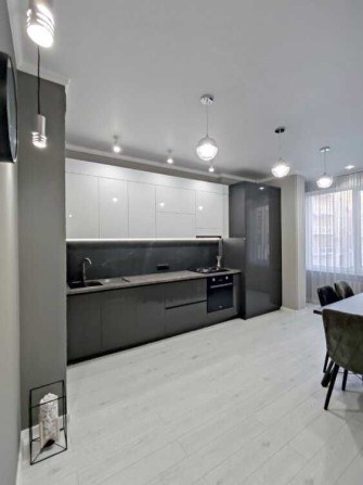 Продается 1 ком. квартира в новострое - фото 1