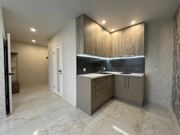 Продам 1 комнатную квартиру в ЖК Птичка - фото 1