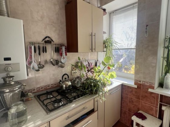 Продаж 2-кім. квартири в Дніпровському районі Запорожье