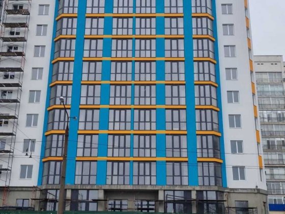 Продається  однокімнатна квартира з відом на Днепр Запорожье