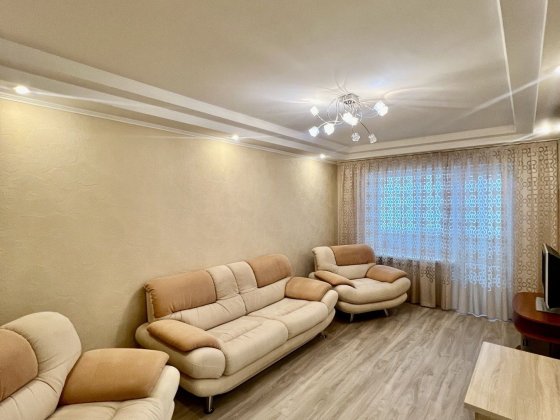 Продажа 3х-комн.кв. пр. Юбилейный 5/9 центр с хорошим ремонтом Запорожье