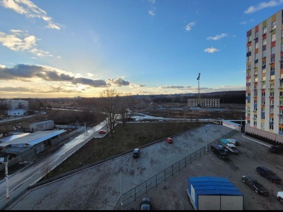 Продам еврогостинку Воробьёвы горы,  метро Ак.Павлова Харьков