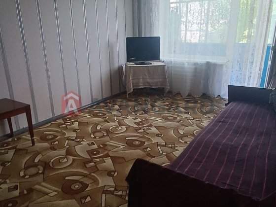 Продаж 2-х кім кв. на Космосі в 9-ти поверховому будинку Запорожье