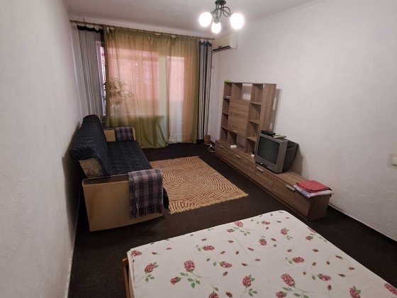 Продаж 1 кімнатної квартири  по вул. Шкільна Запорожье