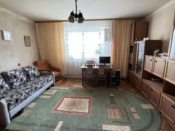 Простора 3-кімнатна квартира на 3 поверсі Львов