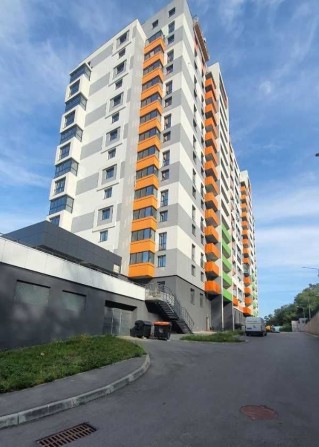 Продам 2к.квартиру жк Овис,метро Научная.Клочковская. Е-оселя - фото 1