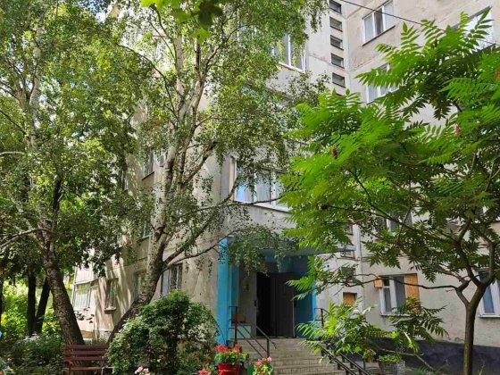 Продажа 2 к. квартира Залютино Харків