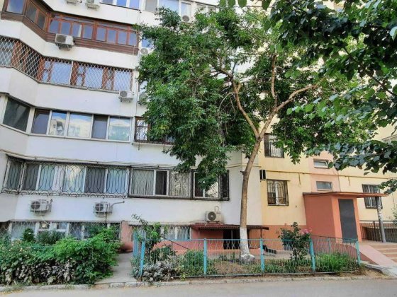 Пишоновская 2 ком 58 кВ. Под Ремонт Газ Низкий Этаж