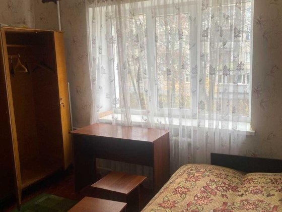 Продам гостинку со своим сан. узлом  и мини-кухней на Армейской Харків