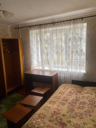 Продам гостинку со своим сан. узлом  и мини-кухней на Армейской - фото 1