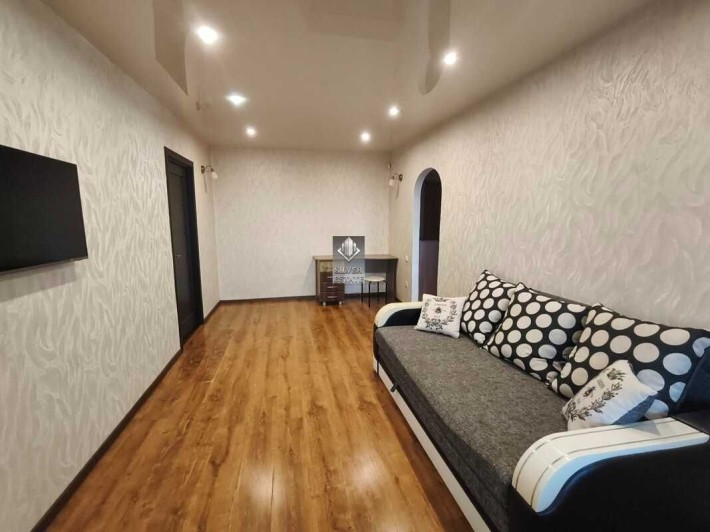 Продаж 2-кімн. квартири у центрі, вул. Перемоги, Вознесенівський р-н - фото 1