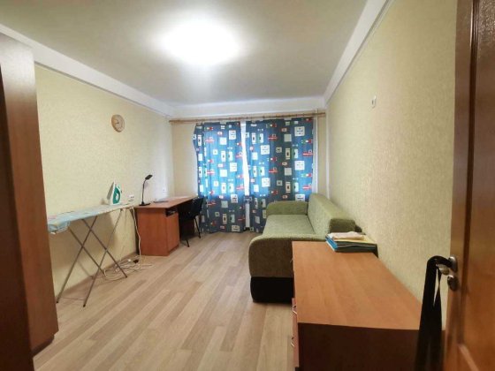 Продаж 2-кімнатної квартири по вул. Дудикіна