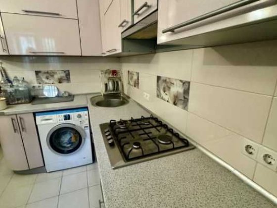 Предлагается к продаже квартира не стандартной планировки!