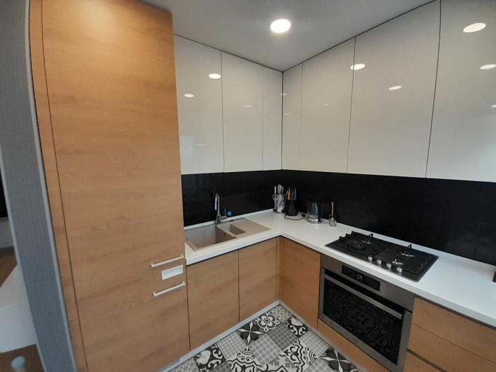 НОВАЯ! 2 к.кв. на Павлово Поле с авторским ремонтом. 5/9. ЭКС. AN - фото 1