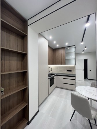 Щаслива 67 нова 1к квартира в Жк Софія Резиденс - фото 1