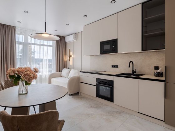 Продаж 1-кімн.кв-ри з ремонтом в Шевч. р-ні , 10хв. їзди до ТЦ Спартак Львов