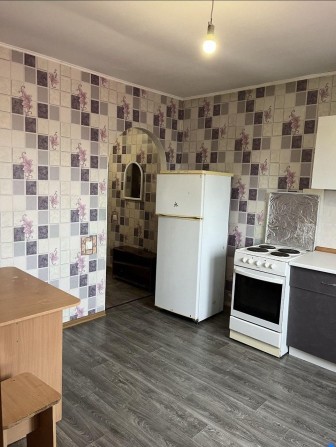 Продам 1-к квартиру с ремонтом на Ленпоселке (3-187-157) - фото 1