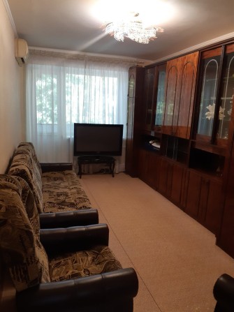 Продам двухкомнатную квартиру - фото 1