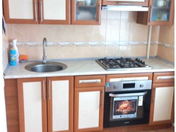 Продается 1 ком кв 40кв.м в Бородинском р-не по ул Профессора Толока Запорожье