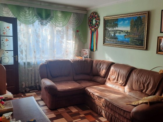 Продам 2 комн. квартиру