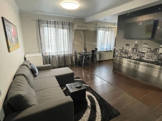 Двокімнатна на Шкільній чекає на нового власника