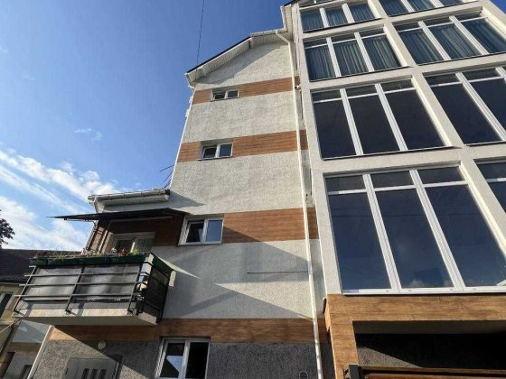 Продаж 2-кімнатної квартири у клубному будинку Франківський район Львов