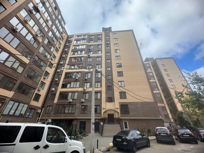 885$/м²! Продам 2-комнатную квартиру, новый дом, АГВ, газ, Грушевс - фото 1