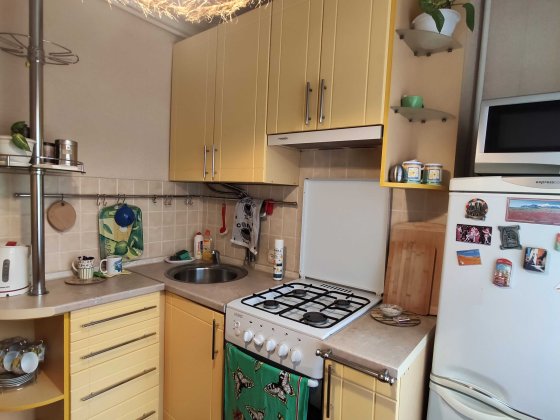 2 квартира-сталінка, 4/5, Центр, метро "Наукова" (сталинка, "Научная") Харьков