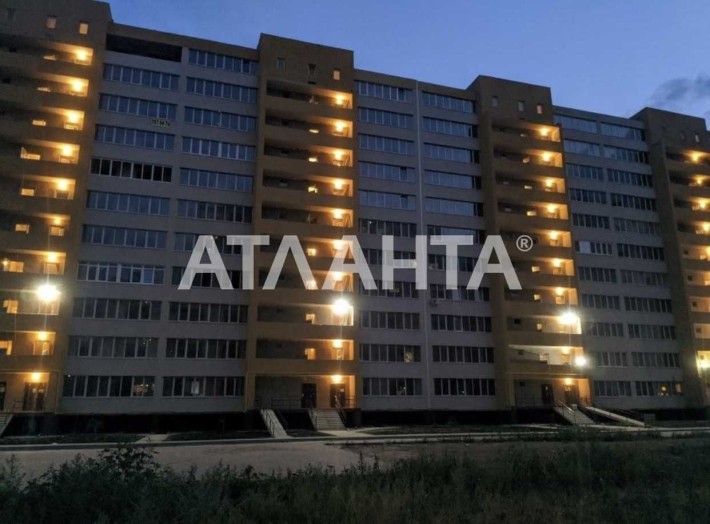 Просторная 2-комнатная квартира в кирпичном доме на ул. Сахарова. - фото 1