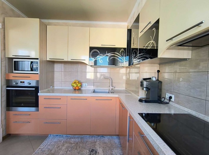 3 кімн на вул. Сахарова академіка /Заболотного. Парк Ентузіастів. - фото 1