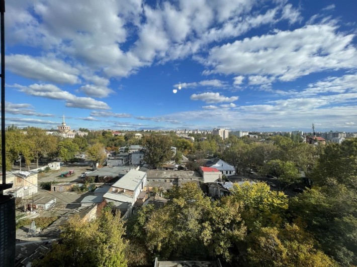 Продається затишна однокімнатна квартира в самому центрі Миколаєва! - фото 1