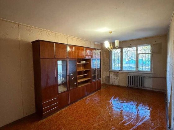 Продам 1-кімнатну квартиру на Черемушках біля парку Марка Твена