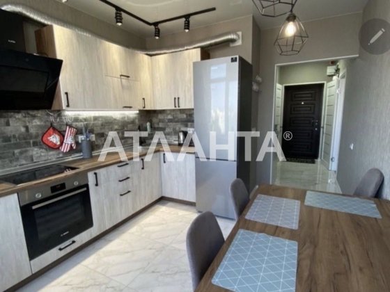 продам 1-комнатную квартиру в 34 Жемчужине, центр