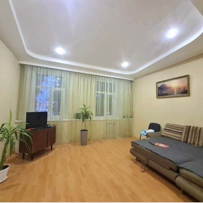 Продаж 3 -ї квартири в Центрі міста.Автономне опалення.Вул.Прикордона - фото 1