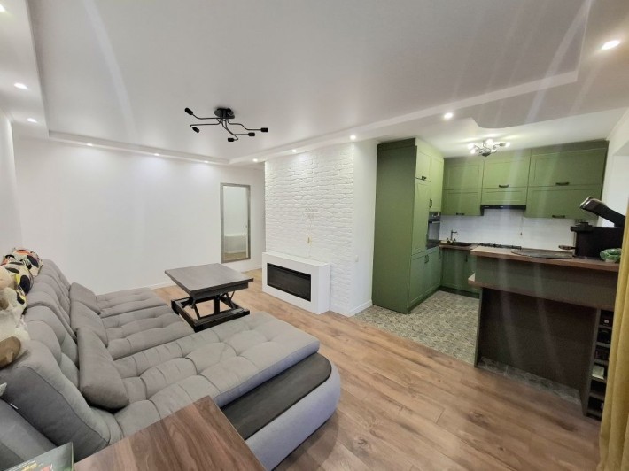 Продажа современной 3-х ком.квартиры. ЦЕНТР. РЕМОНТ - фото 1