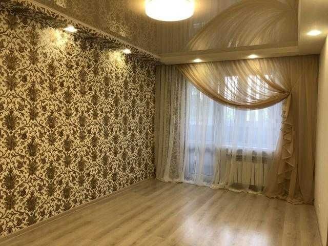 1 Минута метро Салтовская 5/12 продам 2х кв - фото 1