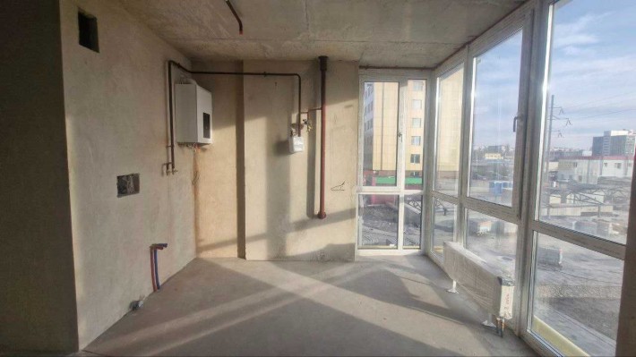 Готова до ремонту квартира в ЖК "Крістал Авеню". 2 поверх - фото 1