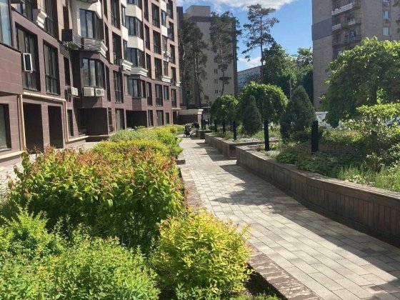 продаж затишної квартири Петропавловская Борщаговка