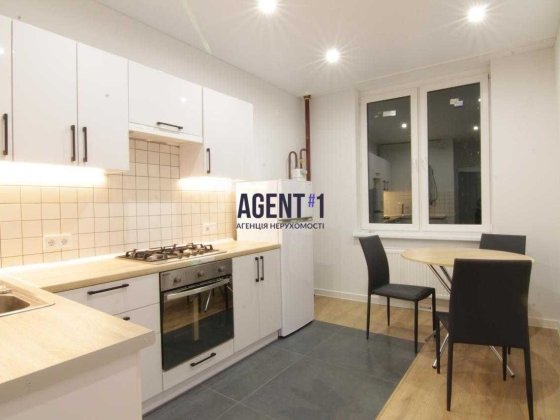 1- кімн. квартири  ЖК Crystal Avenue, с. Петропавлівська Борщагівка Петропавловская Борщаговка