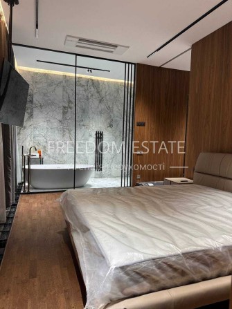 250 тыс.$ Продажа - 30 % Дизайнерская квартира  3-х комн/ ЖК Феличита - фото 1