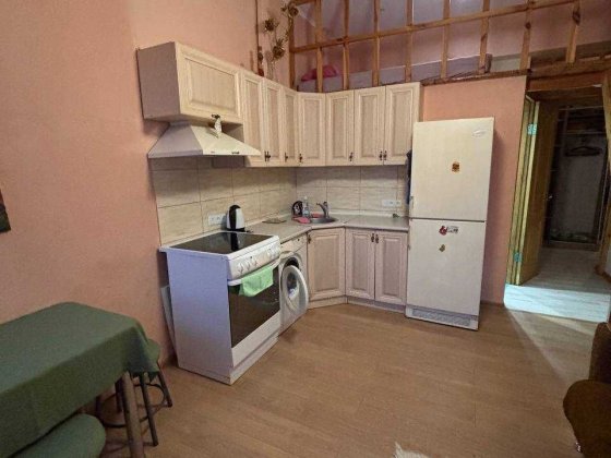 Продам 1к смарт квартиру 1/5 на бульваре Богдана Хмельницкого Харьков