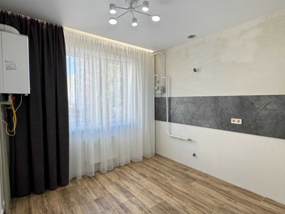 Однокімнатна квартира 37 кв.м., Соф. Борщагівка, ЖК "Сонячний" Софіївська Борщагівка