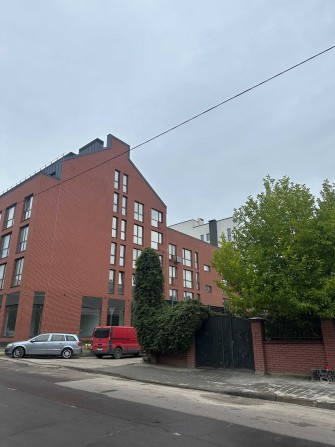 Простора квартира 77,9 м² біля Високого Замку_ЄОселя!_БЕЗ КОМІСІЇ - фото 1