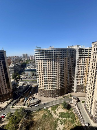 ЖК Эллада, 1комн квартира с видом на ул.Генуэзская, сданный дом - фото 1